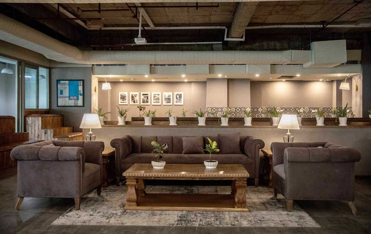 Spring House Grand Mall